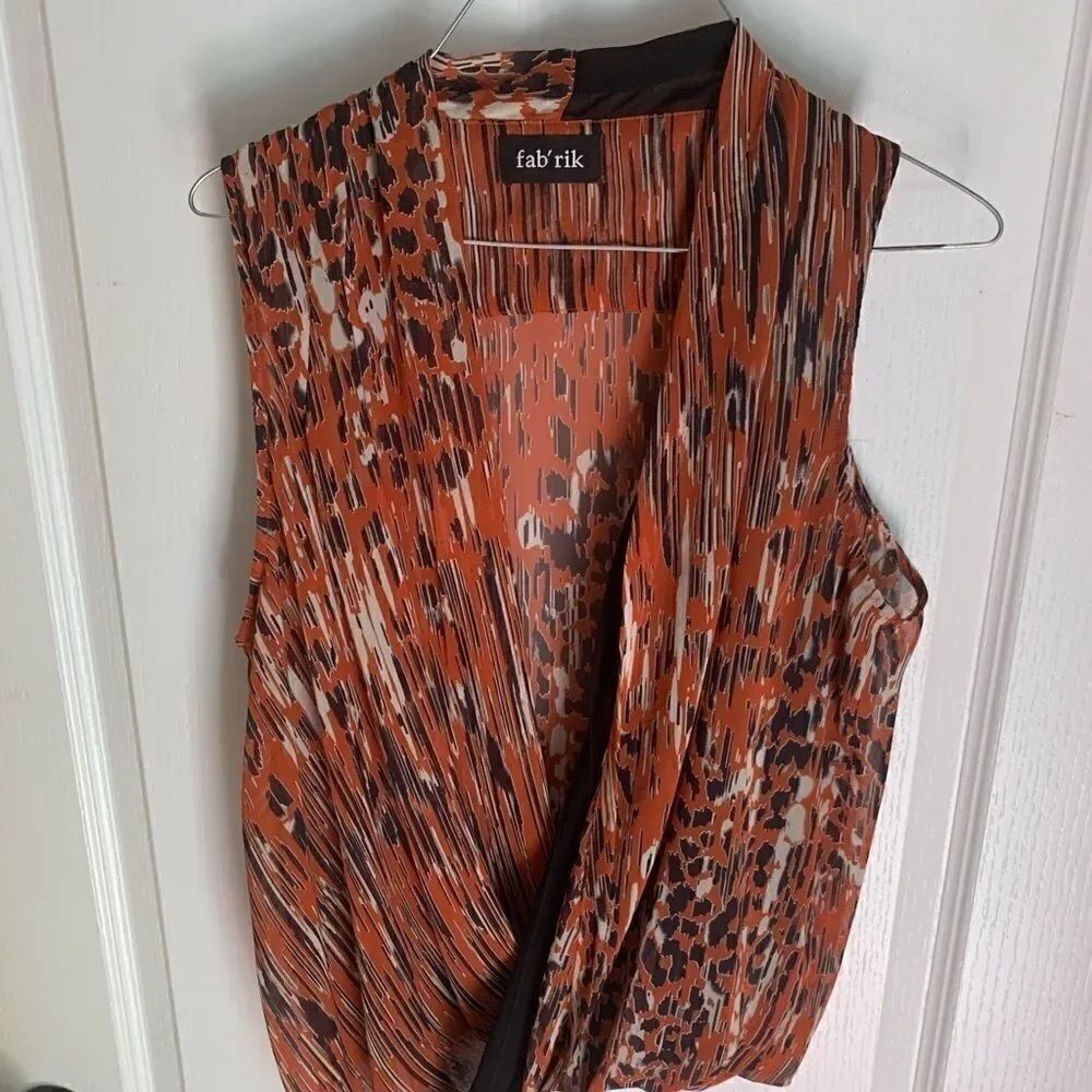 Fab’rik striped wrap style top rust orange and black layering piece 60% silk